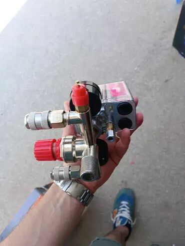 Ostali alati i mašine: Sklopka za kompresor komplet na lalafo.rs — 5 Ostali alati i mašine: Sklopka za kompresor komplet — 5