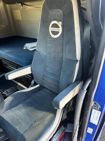 Другие детали салона: Вольво FH 500 чехол — 10