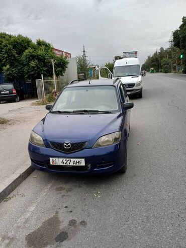 мазда демио 1998: Mazda Demio: 2002 г., 1.3 л, Механика, Бензин, Седан