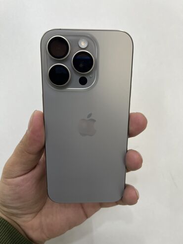 Apple iPhone: IPhone 15 Pro, 256 ГБ, Чехол, 100 %