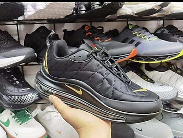 kickers jeftino: AKCIJA od 36 do 46 za samo 2900 din
pb — 6