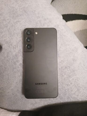 galaxy j7: Samsung Galaxy S22, rəng - Boz