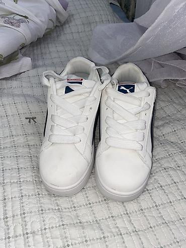 оптом кросовки: Кроссовки Puma белые с темно-синими вставками - Низкий силуэт — 3