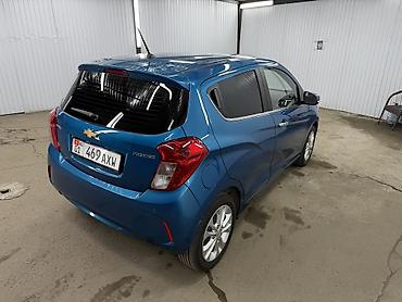 Chevrolet: Chevrolet Spark: 2019 г., Бензин — 2