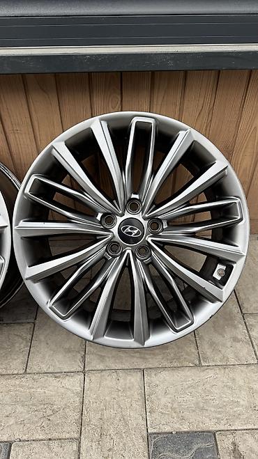 руль грандеур: Литые Диски R 19 Hyundai, Комплект, отверстий - 5, Б/у — 10