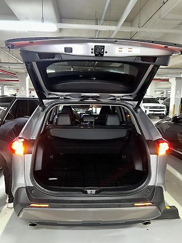 Toyota: Toyota RAV4: 2019 г., 2.5 л, Вариатор, Гибрид, Кроссовер — 4