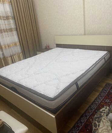 taxtanın kubunun qiyməti 2022: Yataq dəsti, yataq, dolab (216x180x62), 2 ədəd tumboçka (45x45x48