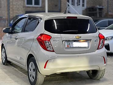 Chevrolet: Chevrolet Spark: 2017 г., 1 л, Вариатор, Бензин, Хэтчбэк — 6