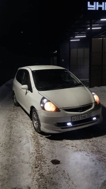 Honda: Honda Fit: 2001 г., 1.3 л, Вариатор, Бензин, Хэтчбэк