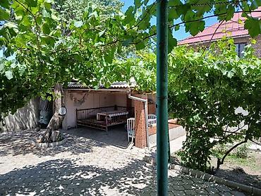 Продажа коттеджей и домов: Продаётся двухэтажный дом в районе Токольдош по улице Армейская — 3