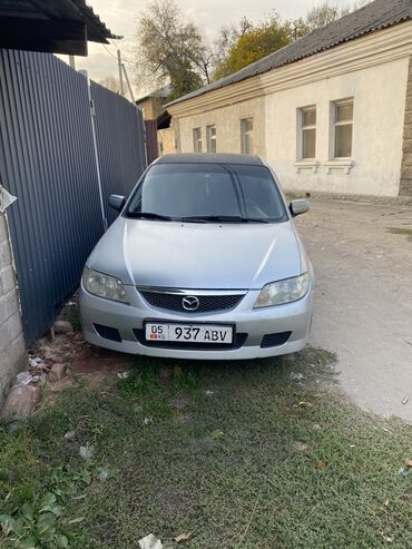 Mazda: Mazda 323: 2002 г., 1.6 л, Механика, Бензин, Хэтчбэк