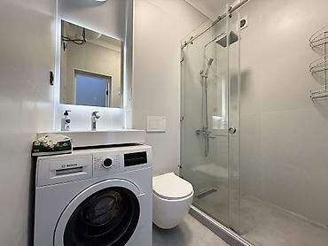4 к кв: 1 комната, 42 м², Элитка, 3 этаж, Свежий ремонт — 5