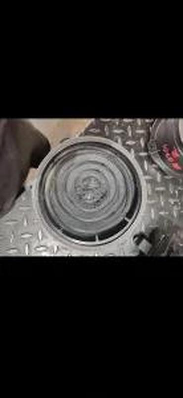 az auto batajnica: AUDI Q7 4 DELOVI ZVUCNIK 4M0035411 | Audi q7 q5 q3 q2 A1 A3 A4 A5 A6 — 1