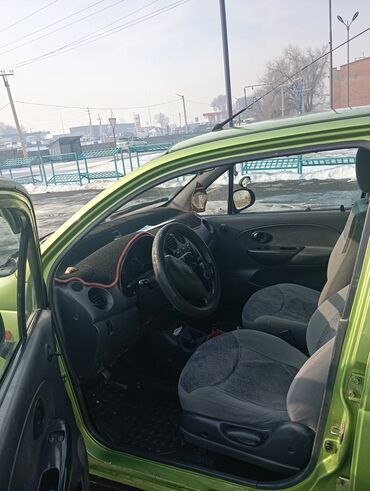 срочно продаю машину бишкек: Daewoo Matiz: 2005 г., 0.8 л, Механика, Бензин, Минивэн