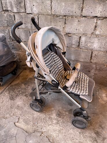 chicco light way: Балдар арабасы, түсү - Күмүш, Колдонулган