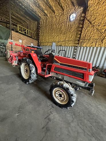 янмар: Мини-трактор Yanmar FX215 с фрезой Основные характеристики: - Полный — 1