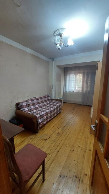 снять квартиру в ахмедлах: Yasamal rayonu, Şərifzadə küçəsi, Asan xidmət yaxınlığında yerləşən 9