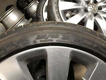 golf 2 vrata: ALUMINIJUMSKE FELNE 68.VW AUDI 19 5 X 112 | 68. 8.5 jot x 19  ET 38 — 3
