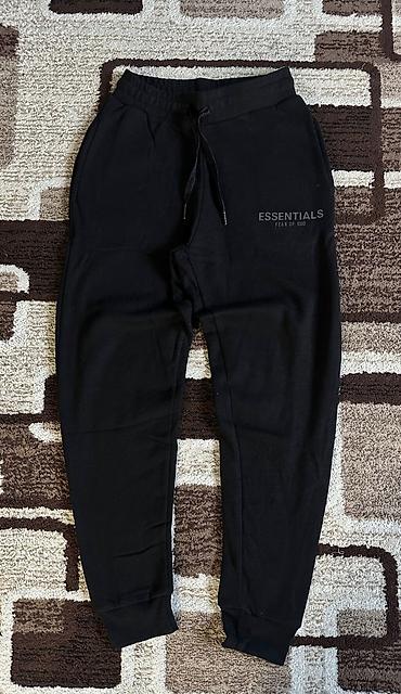 tech flees: Спортивные штаны Fear of God Essentials - Цвет: черный - Фасон — 1