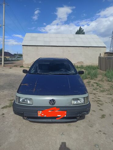 фольсваген лт: Volkswagen Passat: 1988 г., 1.8 л, Механика, Бензин, Седан