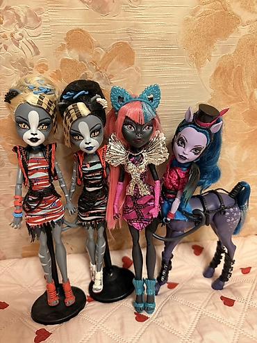 плавник: Коллекция кукол Monster High. В комплекте разнообразные персонажи из — 4