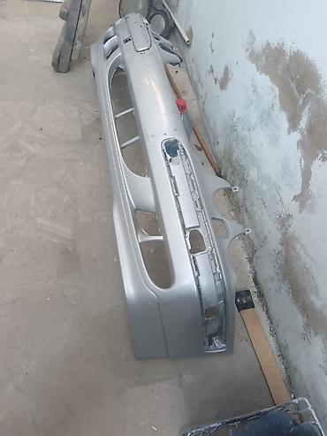 dört göz: Ön, Mercedes-Benz 2001, 2001 il, Almaniya — 3