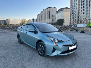 Toyota: Toyota Prius: 2016 г., 1.8 л, Вариатор, Гибрид, Седан