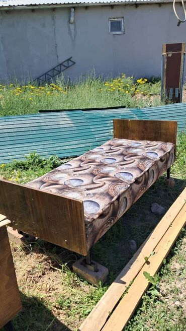 Прямые диваны: Прямой диван, Новый, Одноместный, Велюр