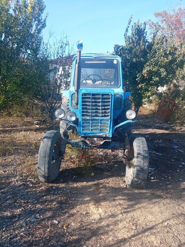 купить мопед бу: Mavi rəngli təkərli kənd təsərrüfatı traktoru Texniki xüsusiyyətlər