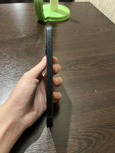 apple notebook: IPhone 13, Qara — 4