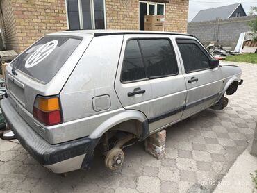 Volkswagen: Продаю гольф 2 на запчасти