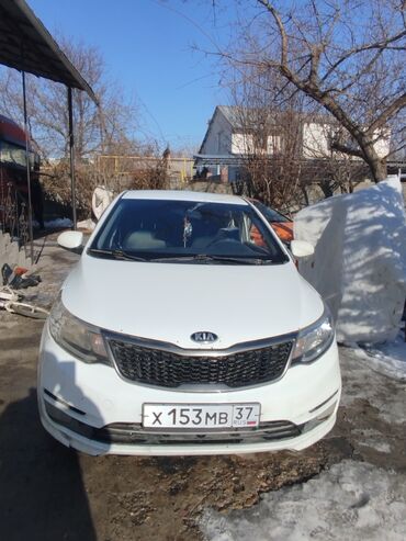 Kia: Kia Rio: 2015 г., 1.6 л, Типтроник, Бензин, Седан