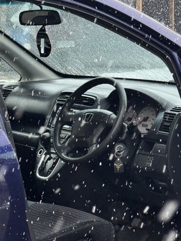 Honda: Honda Stream: 2002 г., 1.7 л, Автомат, Бензин, Минивэн — 10