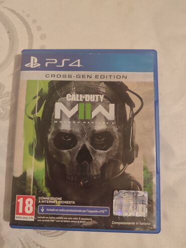 sony netbook: PlayStation 4 üçün Call of Duty Modern Warfare II oyun diski. Bu