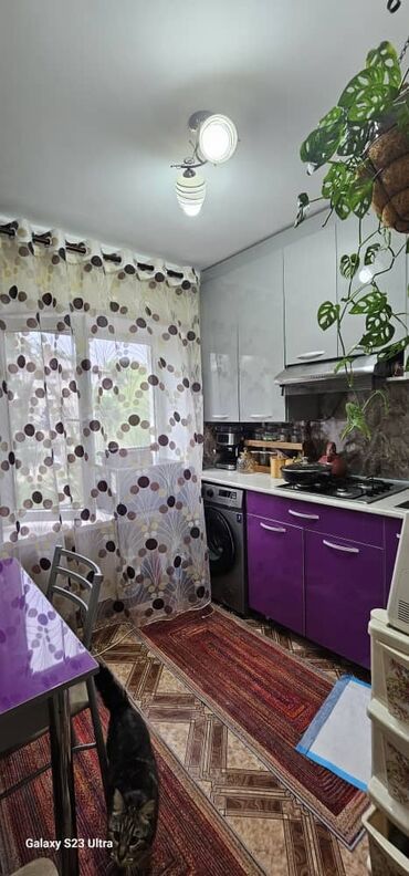 снять квартиру без риэлтора: 2 комнаты, 48000 м², Индивидуалка, 3 этаж, Косметический ремонт