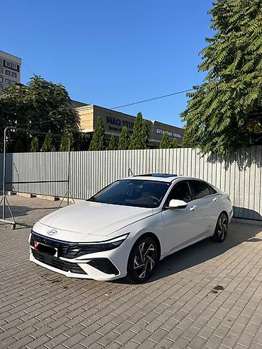 mersedes vario: Hyundai Elantra: 2024 г., 1.5 л, Вариатор, Бензин, Седан — 2