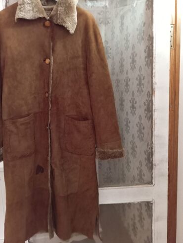 Cinslər: 4850 ikisi bir yerde 10mQadın üst geyimləri dəsti 1) Qoyun dərisindən