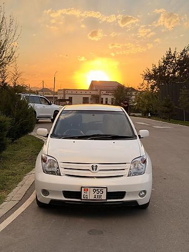 Toyota: Toyota Ist: 2003 г., 1.5 л, Автомат, Бензин, Хэтчбэк — 3