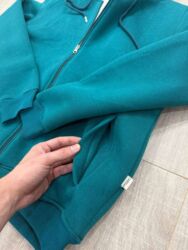 Duksevi: Dukserice sa krznom 3850din Velicine od S do 3XL Kvalitet vrhunski — 2