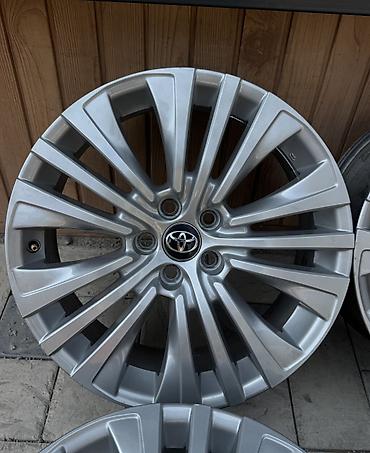 wheel: Литые Диски R 19 Toyota, Комплект, отверстий - 5, Б/у — 4