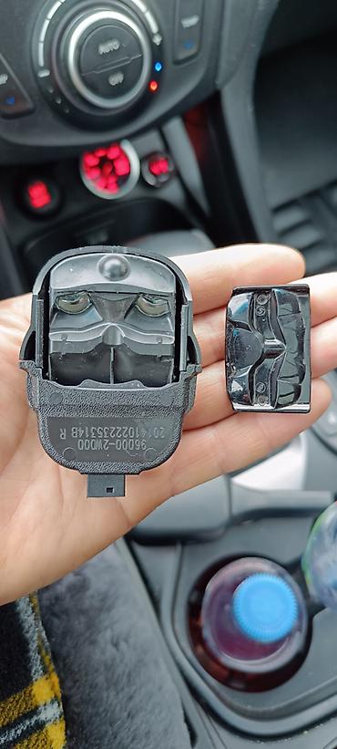 Ehtiyat hissələri: - Satılır – 110 azn - Model.- Hyundai Santafe (2013-2016) - Yağış — 2