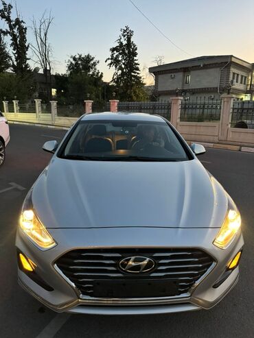 hyndai sonata lf: Hyundai Sonata: 2018 г., 2 л, Автомат, Газ, Седан