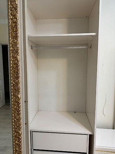 embawood silver yataq desti: Yataq otağı mebel dəsti Tərkibi: - 2 ədəd tumba (1 çekmecəli, konus — 1