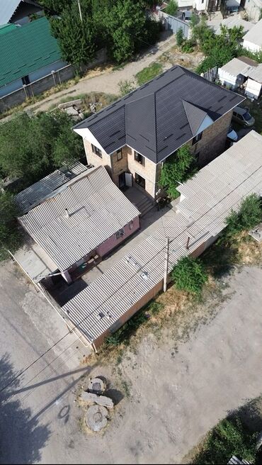 Продажа домов: Дом, 240 м², 4 комнаты, Агентство недвижимости, Косметический ремонт — 2