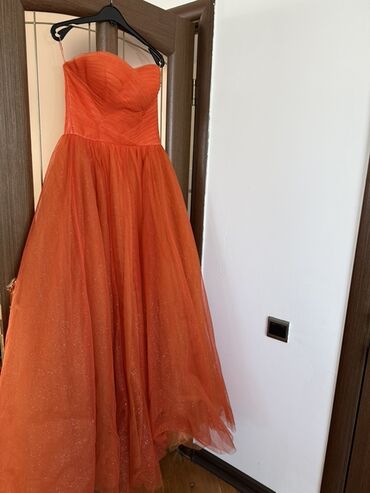 Toy paltarları: GƏLİNLİK BİZNESİ SATILIR! Əgər gəlinlik biznesi açmaq istəyirsinizsə — 4