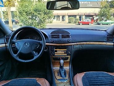 Mercedes-Benz: Mercedes-Benz E-Class: 2.7 l | 2003 il Sedan — 19