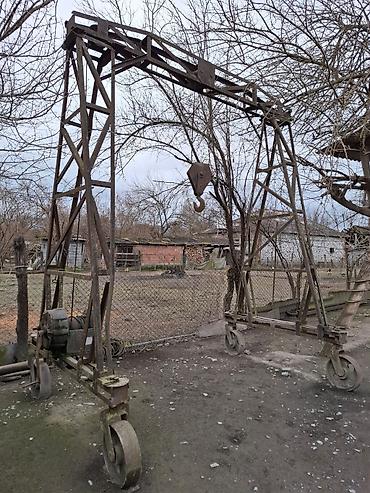 Qaldırıcı kranlar: - qosqu 3000 tal 500 teseyem.zencri 50 mtra 1 metras 20 manat — 4