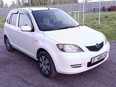 Mazda: Mazda Verisa: 2003 г., Хэтчбэк — 3