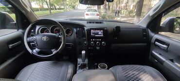 Toyota: Toyota Sequoia: 2011 г., 5.7 л, Автомат, Бензин, Внедорожник — 10
