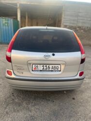 Nissan: Nissan Almera Tino: 2002 г., 1.8 л, Механика, Бензин — 4